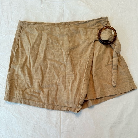 Hot Kiss Pants - Juniors Hot Kiss Skort Tan Linen-Look Cotton Size 3
